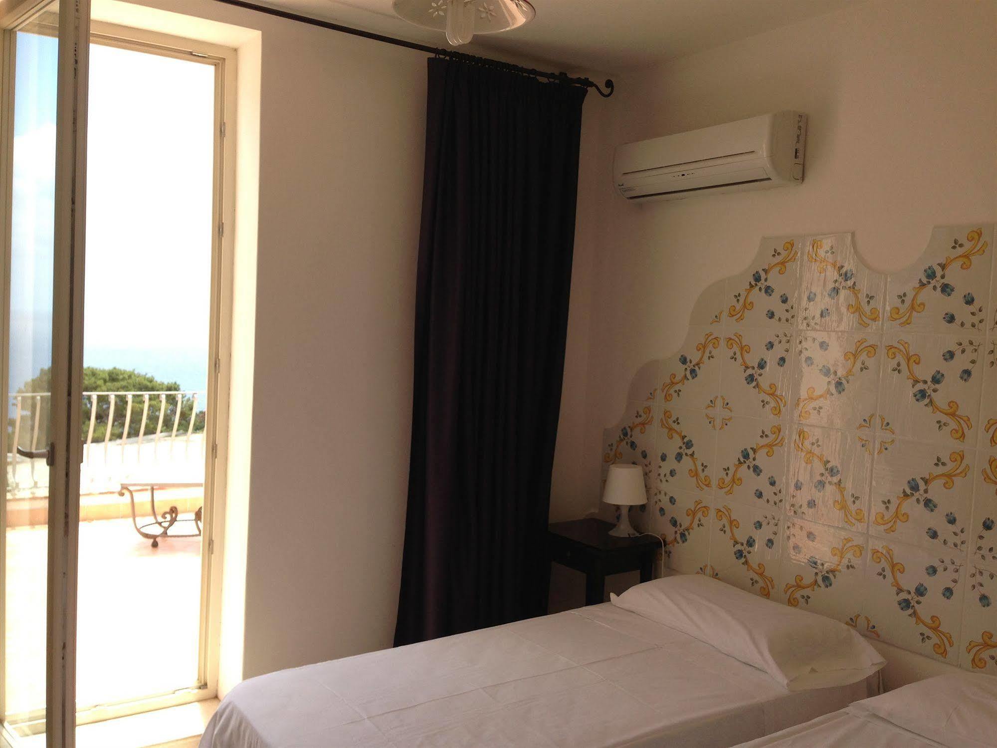 Hotel 4 Stagioni Capri Extérieur photo